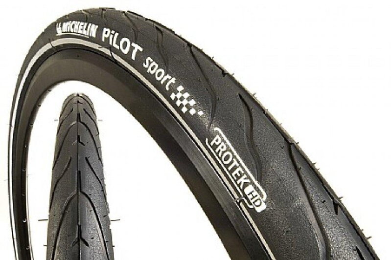 Pneumatico PILOT SPORT 700x35C nero 440g