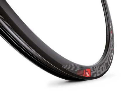 MACH1 Cerchio STORMER 17 700C 32D nero