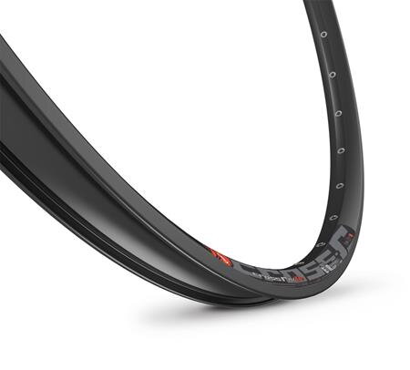 Cerchio MACH1 CROSS-R 27 27,5 32D nero Cerchio MACH1 CROSS-R 27 27,5 32D nero